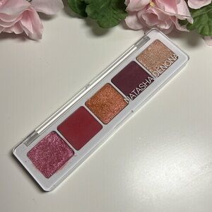 Natasha Denona Cranberry palette